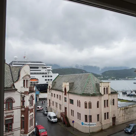 Aalesund - Center * Alesund